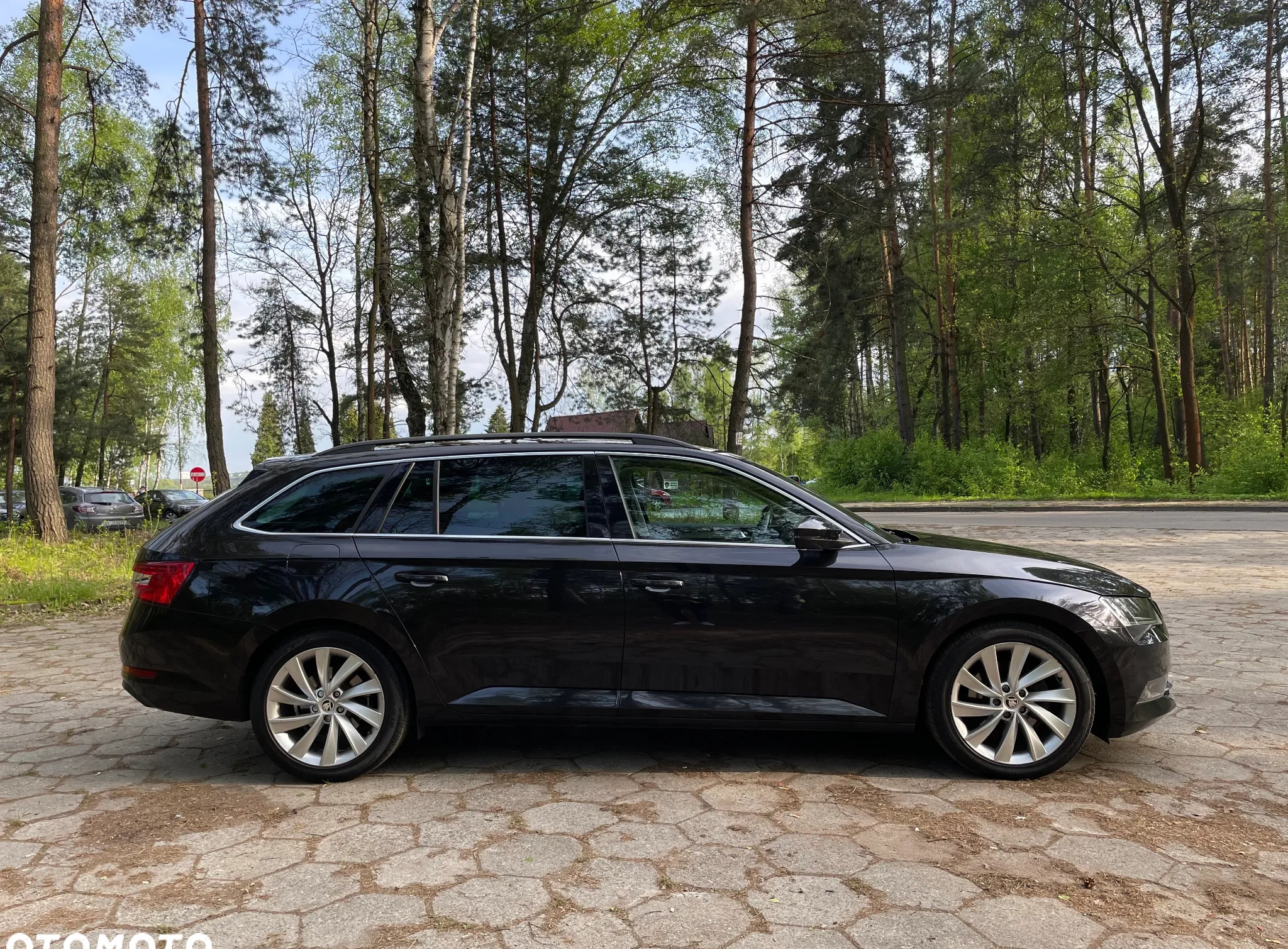 Skoda Superb cena 67500 przebieg: 159319, rok produkcji 2016 z Szamocin małe 137